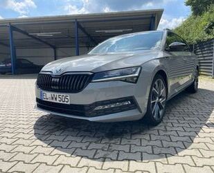 Skoda Skoda Superb Combi Sportline 4x4 Facelift Gebrauchtwagen