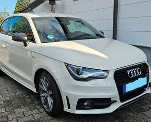 Audi Audi A1 S tronic 136kW S line 10/2011,8-fach,TÜV Gebrauchtwagen