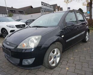 Ford Ford Fiesta 1,6 Connection 2-Hand/Klima/TÜV neu !! Gebrauchtwagen