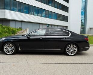 BMW BMW 750Li xDrive Executiv. Lounge/ Sky Lounge FUL Gebrauchtwagen