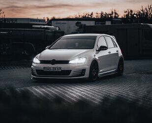 VW Volkswagen Golf 2.0 TSI DSG BMT GTI GTI Gebrauchtwagen