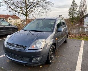 Ford Ford Fiesta 1,3 51 kW Fun X Fun X Gebrauchtwagen