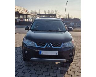 Mitsubishi Mitsubishi Outlander 2.4 , 4 WD, 7-Sitzer Gebrauchtwagen