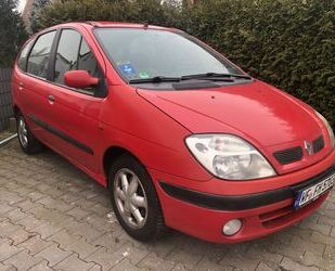 Renault Renault Scenic RT 1.6 16V TOP Gebrauchtwagen