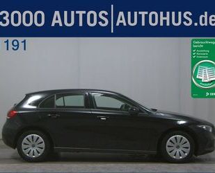 Mercedes-Benz Mercedes-Benz A 180 d Navi LED RFK SHZ Gebrauchtwagen