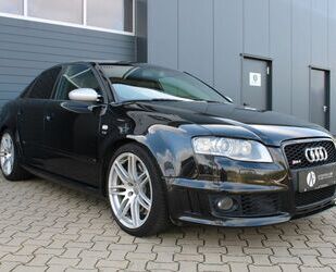 Audi Audi RS4 Limousine 4.2 FSI quattro *XENON*PDC*NAVI Gebrauchtwagen