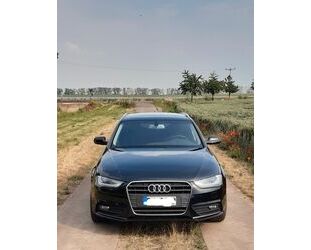 Audi Audi A4 2.0 TDI 130kW S line Avant AHK Navi Totwin Gebrauchtwagen