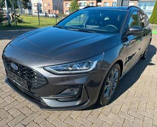 Ford Ford Focus Turnier ST-Line X Gebrauchtwagen