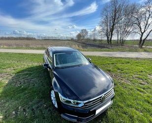 VW Volkswagen Passat Highline 239 PS 4Motion, Nappa, Gebrauchtwagen