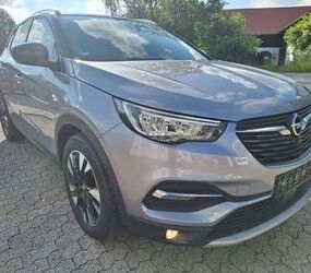 Opel Opel Grandland 1.6 AT Elegance / Kamera / LED Gebrauchtwagen