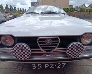 Alfa Romeo Alfa Romeo Alfetta GT 1.6, Biancospino, original N Gebrauchtwagen