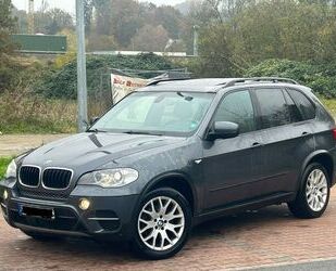 BMW BMW X5 xDrive30d *EURO5*PANO*7-SITZ*FACE*SPORTPAKE Gebrauchtwagen