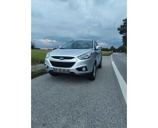 Hyundai Hyundai ix35 2.0 CRDi 5 Allrad| Top Zustand Gebrauchtwagen