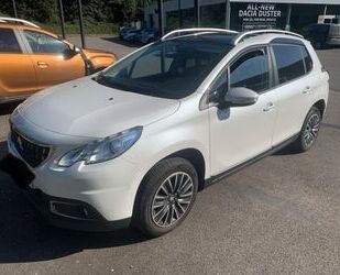 Peugeot Peugeot 2008 Active*NAVI*WEIß METALLIC*SCHECKHEFT* Gebrauchtwagen