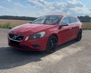 Volvo Volvo V60 T4 Geartronic Powershift RDesign RDesign Gebrauchtwagen