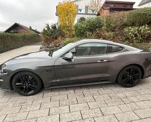 Ford Ford Mustang 5.0 Ti-VCT V8 GT Automatik Gebrauchtwagen