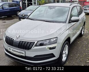 Skoda Skoda Karoq AMBITION CLIMATRONIC NAVI AHK DAB PDC Gebrauchtwagen