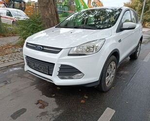 Ford Ford Kuga 4x4..klima.scheckheft Gebrauchtwagen