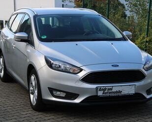 Ford Ford Focus1,0EcoBoost+LenkradHz+SitzHz+Start-Stop+ Gebrauchtwagen