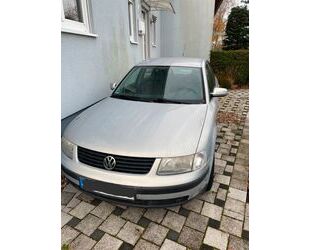 VW Volkswagen Passat 1.6 Basis Gebrauchtwagen