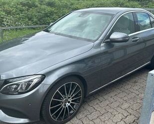 Mercedes-Benz Mercedes-Benz C 250 d 4MATIC AMG Line Autom. AMG L Gebrauchtwagen