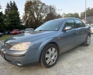 Ford Ford Mondeo 2.0 Ghia Automatik TÜV NEU Gebrauchtwagen