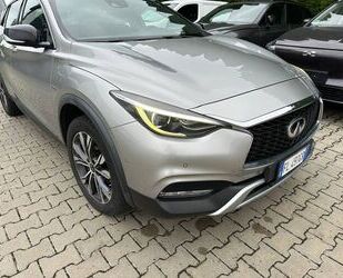 INFINITI Infiniti QX30 2.2d DCT AWD Premium Premium Gebrauchtwagen