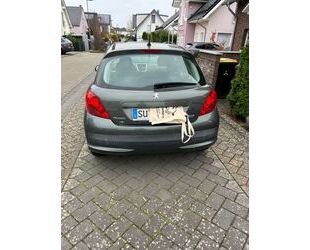 Peugeot Peugeot 207 Sport 120 VTi Automatik Sport Gebrauchtwagen