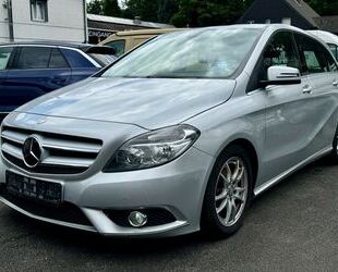 Mercedes-Benz Mercedes-Benz B180 CDI DCT Navi TLeder Sport Shz P Gebrauchtwagen