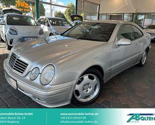 Mercedes-Benz Mercedes-Benz CLK 200 K ELEGANCE-Autom.-PTS-AHK-Kl Gebrauchtwagen