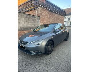 Seat Seat Leon 1.6 TDI Style|LED|NAVI|PANO|DAB|SEAT-SOU Gebrauchtwagen