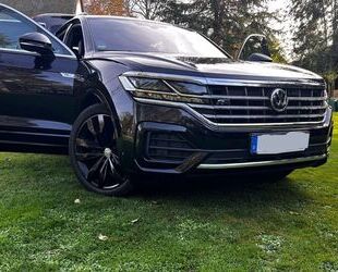 VW Volkswagen Touareg 3.0 V6 TDI 210kW 4MOT Tiptr. R- Gebrauchtwagen