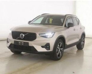 Volvo Volvo XC40 B4 Plus Dark/Leder/Navi/LED/360Kam/Keyl Gebrauchtwagen