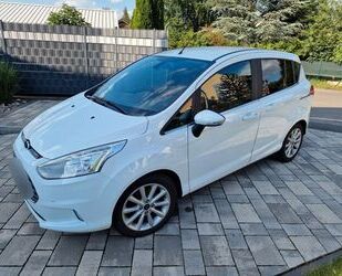 Ford Ford B-Max EcoBoost 92kW Titanium TÙV neu, wenig K Gebrauchtwagen