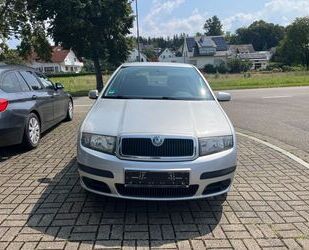 Skoda Skoda Fabia Cool EditionKlima Tüv neu Gebrauchtwagen