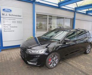 Ford Ford Focus Turnier ST-Line X Aut. LED ACC RFK el.H Gebrauchtwagen