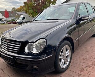 Mercedes-Benz Mercedes-Benz C 180 KOMPRESSOR SHZ AHK Schiebedach Gebrauchtwagen