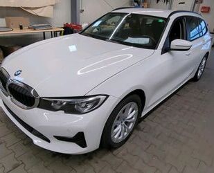 BMW BMW 318 Baureihe 3 Touring 318 d Gebrauchtwagen