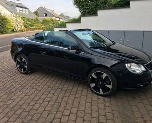 VW Volkswagen Eos 2.0 FSI Standard Gebrauchtwagen