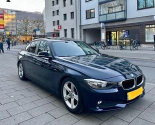 BMW BMW 328i Automatik Sport Gebrauchtwagen