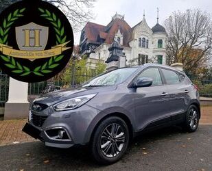 Hyundai Hyundai ix35 Klima Navi Pano SH Tempo PDC AHK Gebrauchtwagen