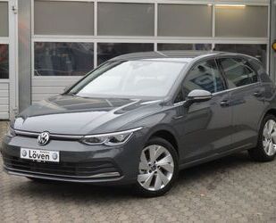 VW Volkswagen Golf VIII 1.5 eTSI DSG Style|KAMERA|SHZ Gebrauchtwagen