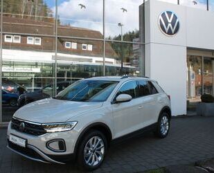 VW Volkswagen T-Roc Life 1.5 TSI DSG Navi,AHK,LED,PDC Gebrauchtwagen