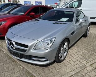 Mercedes-Benz Mercedes-Benz SLK 200 CGI - Navi - SHZ - Leder - P Gebrauchtwagen