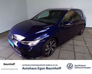 VW Volkswagen GOLF VIII 1.5 TSI R-LINE / 18+NAVI+LEDS Gebrauchtwagen