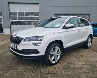 Skoda Skoda Karoq Style 2.0TDI 4x4 1.HAND STANDHEIZUNG A Gebrauchtwagen