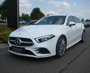 Mercedes-Benz Mercedes-Benz A 200 AMG 6G LED Navi Kamera CarPlay Gebrauchtwagen