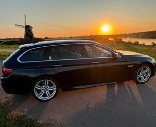 BMW BMW 520d xDrive Touring A - Gebrauchtwagen