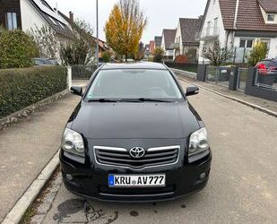 Toyota Toyota Avensis Executive 2.0-l-VVT-i Executive Gebrauchtwagen