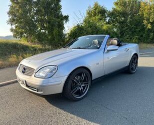 Mercedes-Benz Mercedes-Benz SLK 200 - Gebrauchtwagen